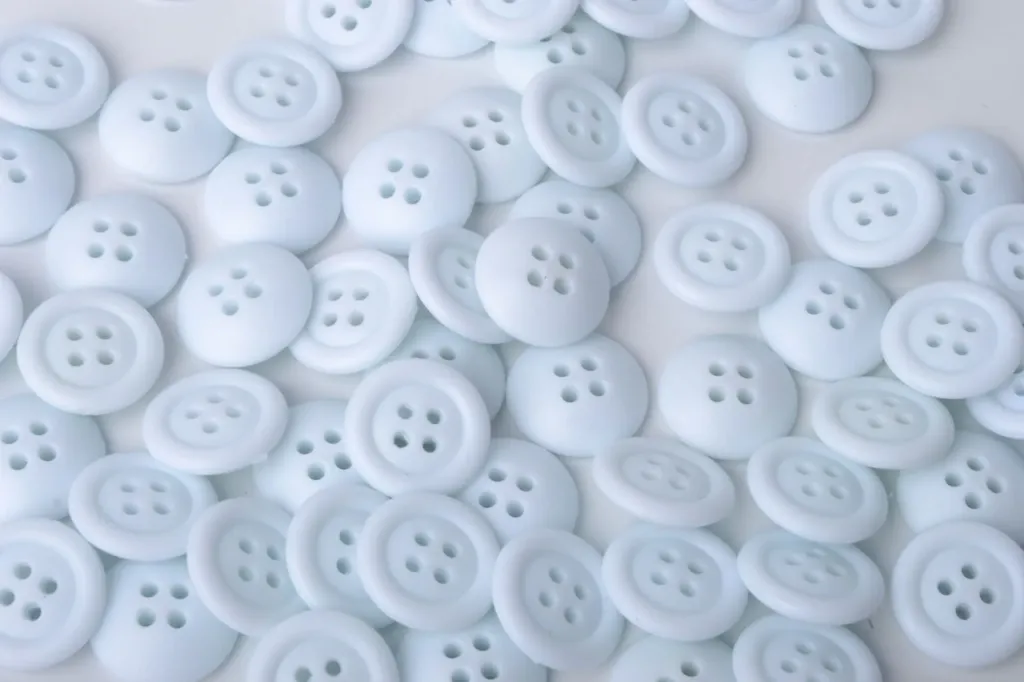 Rubber buttons White 4-Hole soft bendable sewing shirt buttons safety for Children’s clothing, Polos, Rugby Shirts, 1.9mm 200 pcs  203433